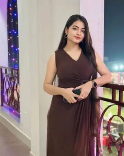 Escorts Service Sola Over Bridge